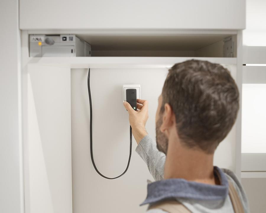 Blum SERVO-DRIVE Flex unit for refrigerators, freezers and dishwashers by W&B