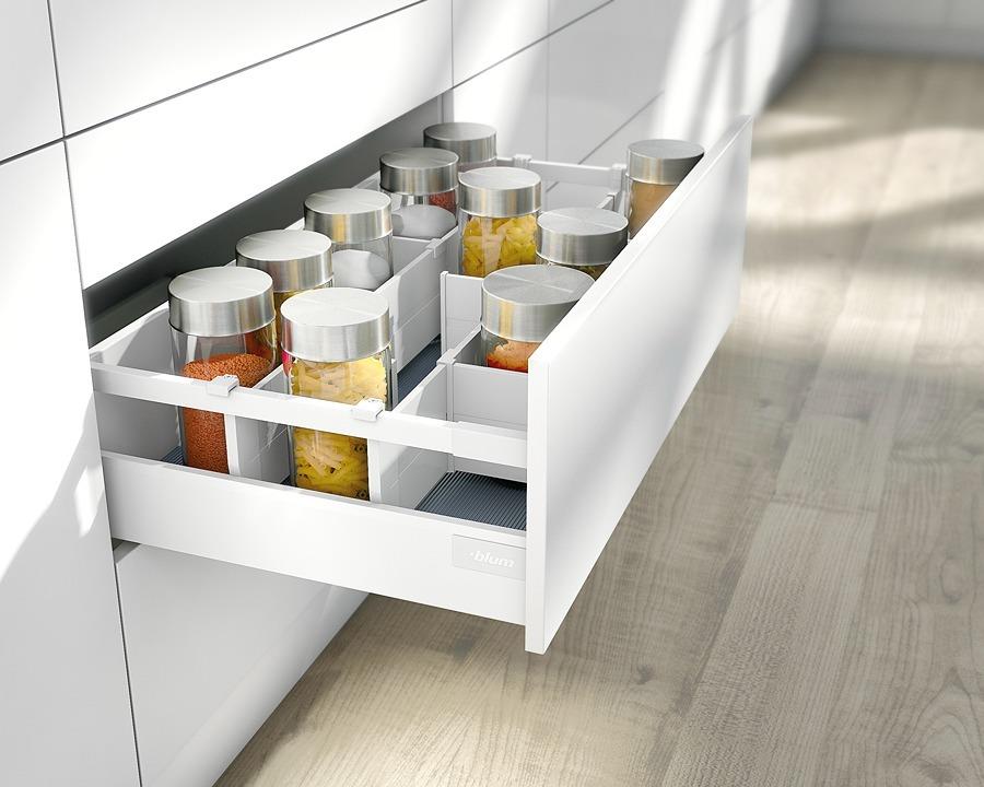 Blum TANDEMBOX Antaro high-front 270 mm gallery set in silk white finish