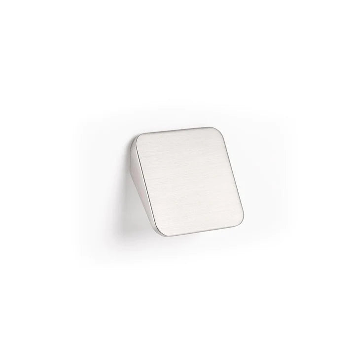 Switch By Momo
