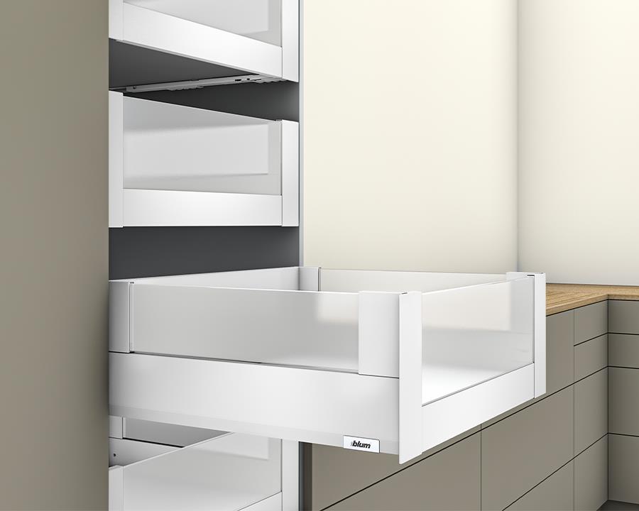 Blum MERIVOBOX modular E Height 192mm Inner Drawer BOXCOVER with High Glass Design Element 600mm with BLUMOTION in Silk White 40kg. To suit 600mm wide cabinet by W&B