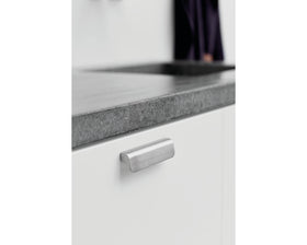 Furnipart Fall handle. Finish: Inox Look. Length: 140mm by W&B