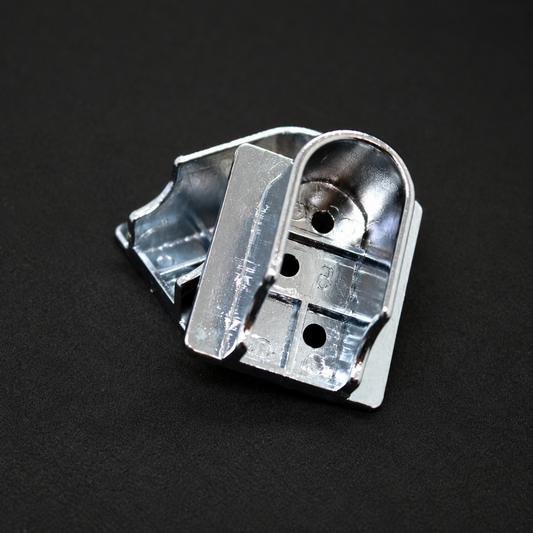 16mm silver plastic U flange for wardrobe rails, cabinets and joinery applications