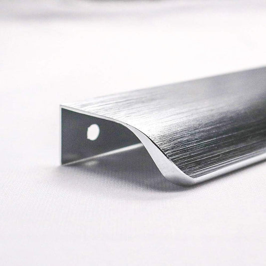 Aluminium edge cabinet handle for kitchen cabinets, wardrobes, and drawers, modern minimalist pull handle for contemporary cabinetry