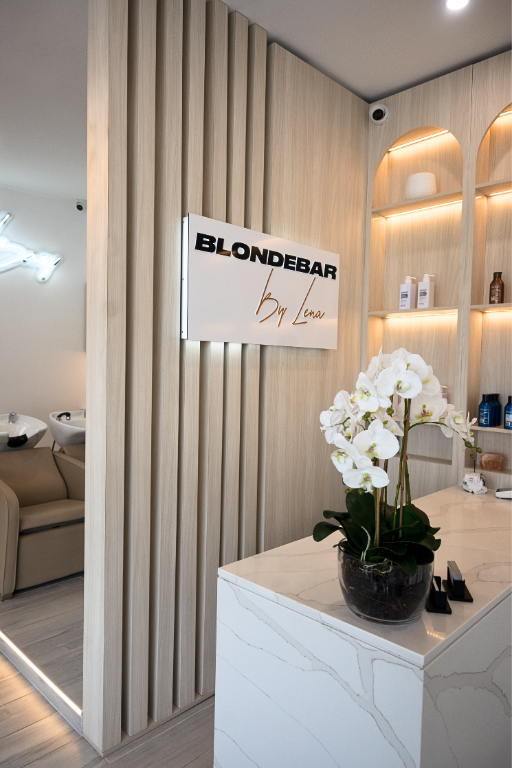 Blonde Bar – Imperial Glass and Timber
