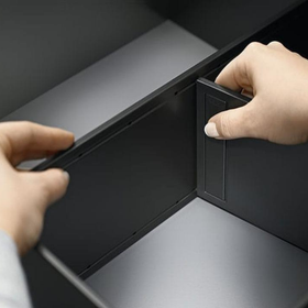 Blum AMBIA-LINE Cross Divider for LEGRABOX and MERIVOBOX Silk White Height: 50mm Width: 100mm by W&B