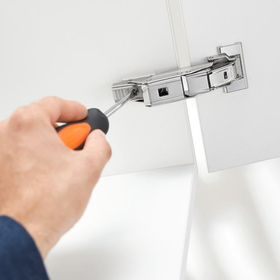 Blum CLIP top BLUMOTION 110° EXPANDO T hinge. Full Overlay by W&B