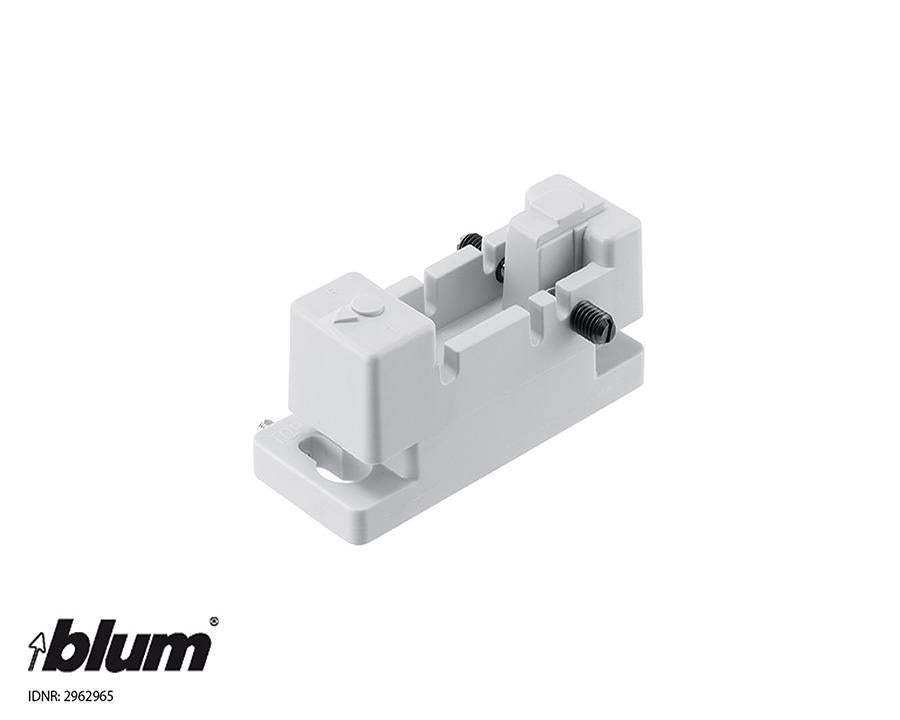 Blum MINIPRESS Insertion Ram For Front Fixing Brackets by W&B