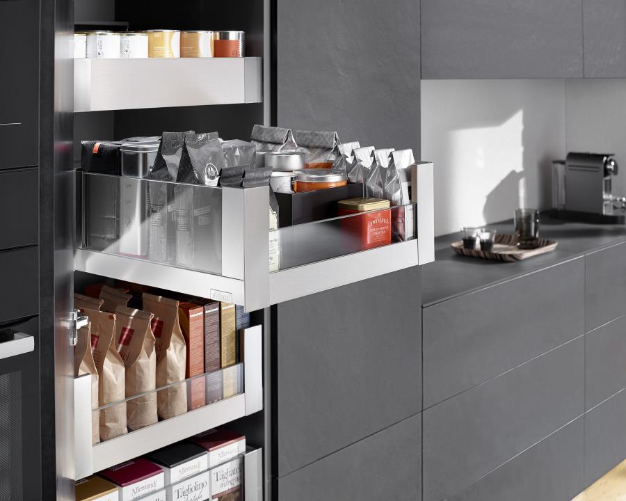 Blum LEGRABOX Free 450 mm anti‑fingerprint stainless steel drawer side – C‑height full‑extension cabinet hardware