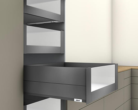 Blum MERIVOBOX 400 mm Orion Grey BOXCAP drawer showing slim steel sides and integrated BLUMOTION soft‑close runners — 40 kg capacity drawer box for 600 mm cabinetry