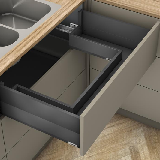 Blum MERIVOBOX 450 mm BOXCAP sink drawer in Orion Grey, E‑height 192 mm sides, full‑extension soft‑close BLUMOTION, 70 kg load capacity