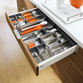 Blum ORGA-LINE Drawer Insert Cutlery Set. Cabinet Width: 900mm. Nominal Length: 550mm BORG90VE550 by W&B