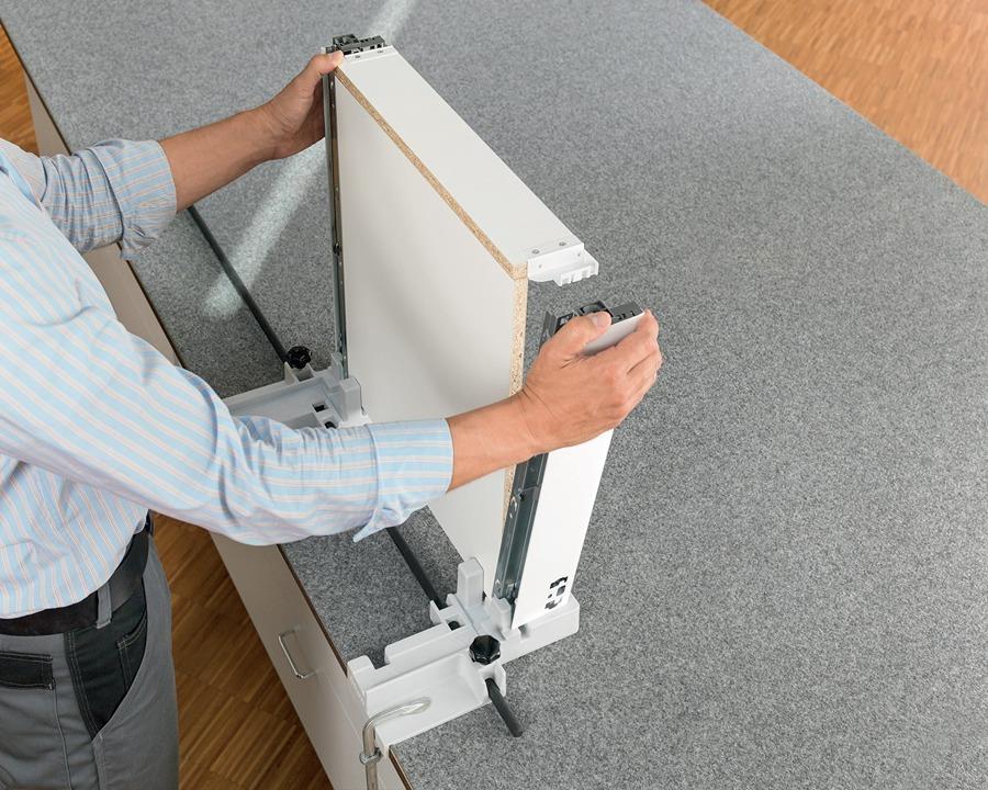 Blum TANDEMBOX BOXFIX E‑T assembly device ZMM‑0350 by Wilson and Bradley, manual table jig for precise TANDEMBOX drawer assembly and high‑front pull‑outs