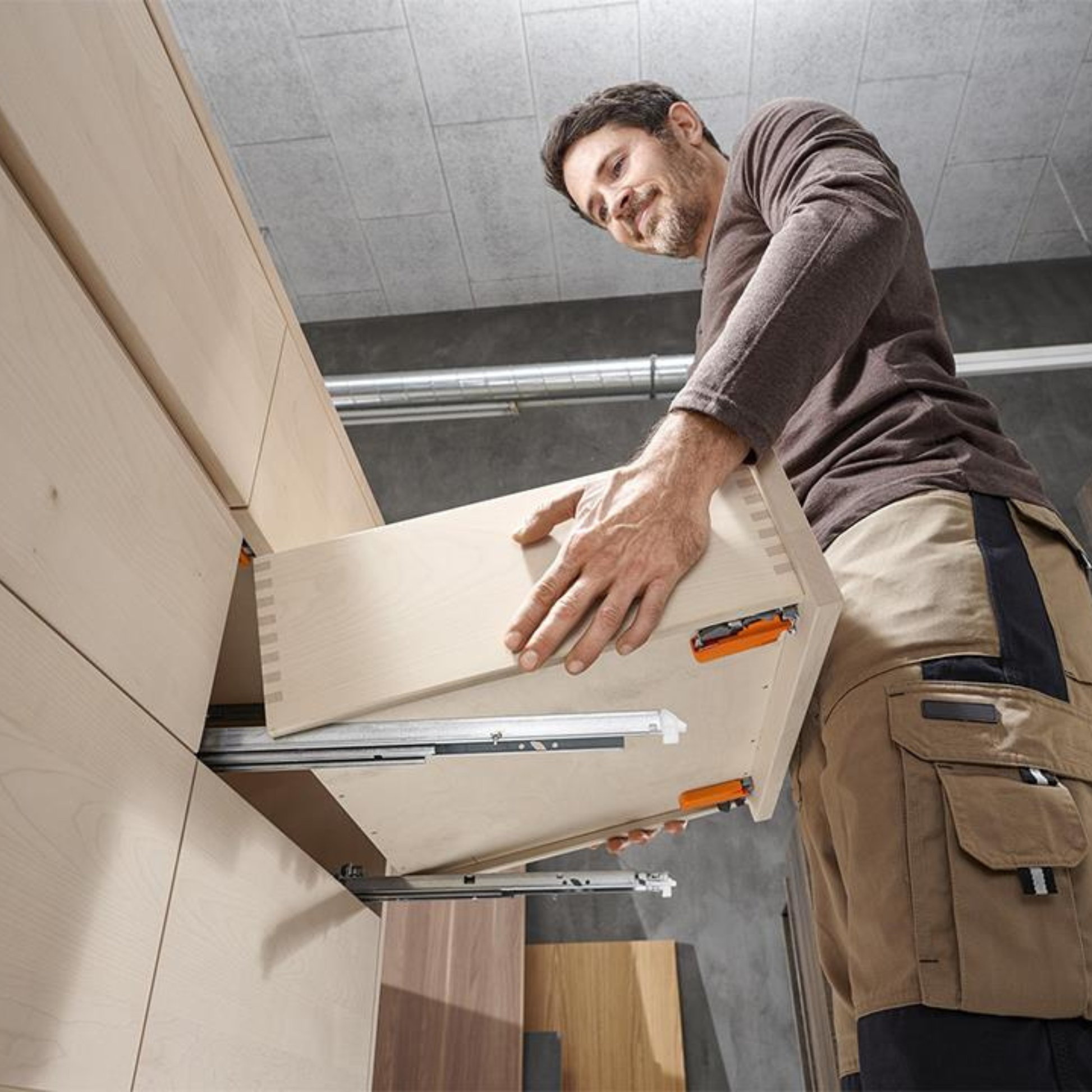 Blum TANDEM right‑hand locking device T51.1700.04 orange nylon/steel for full‑extension drawer run