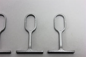 Oval Pillar Centre | 16mm | Brushed Silver