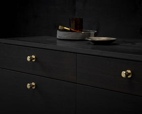 Furnipart Manor Round Knob. Finish: Gold. Diameter: 30mm by W&B