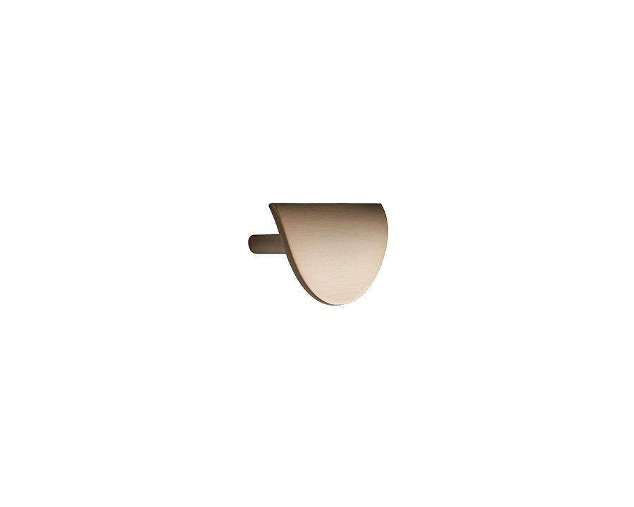 Furnipart Horizon Handle. Finish: Brushed Brass. Material: Zamac. Length: 80mm. Height: 41mm. Protrusion: 27mm. Hole Centres: 32mm by W&B