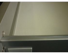 Agoform Non-Slip Drawer Matting/Drawer Liner in White. Size: 472mm. Sold per 10m roll