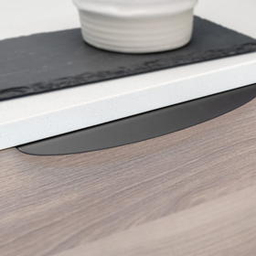 Kethy Edge Pull Curved