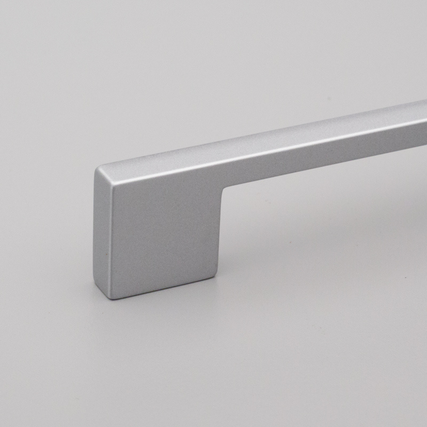 Kethy Bindaa die-cast zinc cabinet knob in matt finish for drawers and cupboard doors