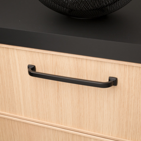 Kethy Darwen Handle