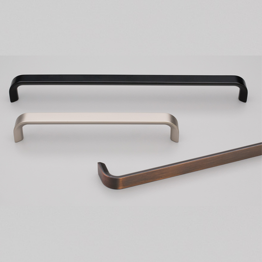 Kethy Ealing half rounded D cabinet handle in die-cast zinc, modern kitchen drawer pull for cabinets, wardrobes and furniture in premium finishes.