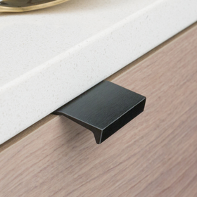 Kethy Edge Pull Handle – Brushed Anodised Aluminium