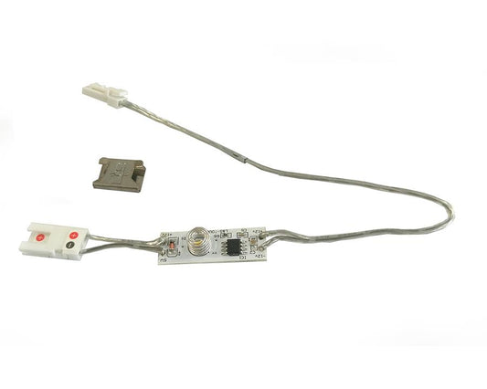 L&S 24V LED 200mm input cable with touch switch – easy, tool-free connection for flexible LED strip reels, ideal for ambient lighting control in kitchens and shelves.