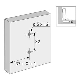 Cross mounting plate with oblong hole height adjustment, nickel plated, Hole line 37 x 32 mm, with expanding sockets (for drilling ø 5 x 12 mm), distance 0.0 mm 9071595