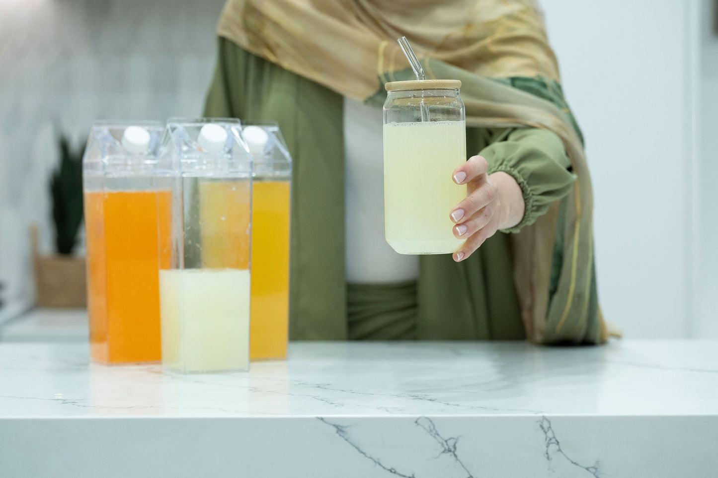 Clear Drink Container – 2 Liter-3