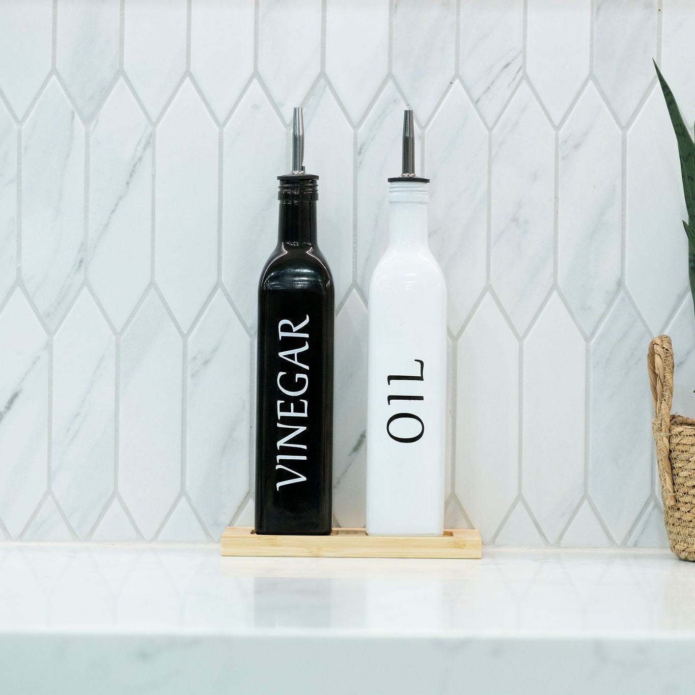 White & Black Oil & Vinegar Bottles with Bamboo Tray – 500ml
